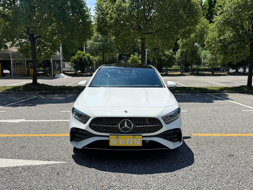 Mercedes-Benz Mercedes-Benz A-Class