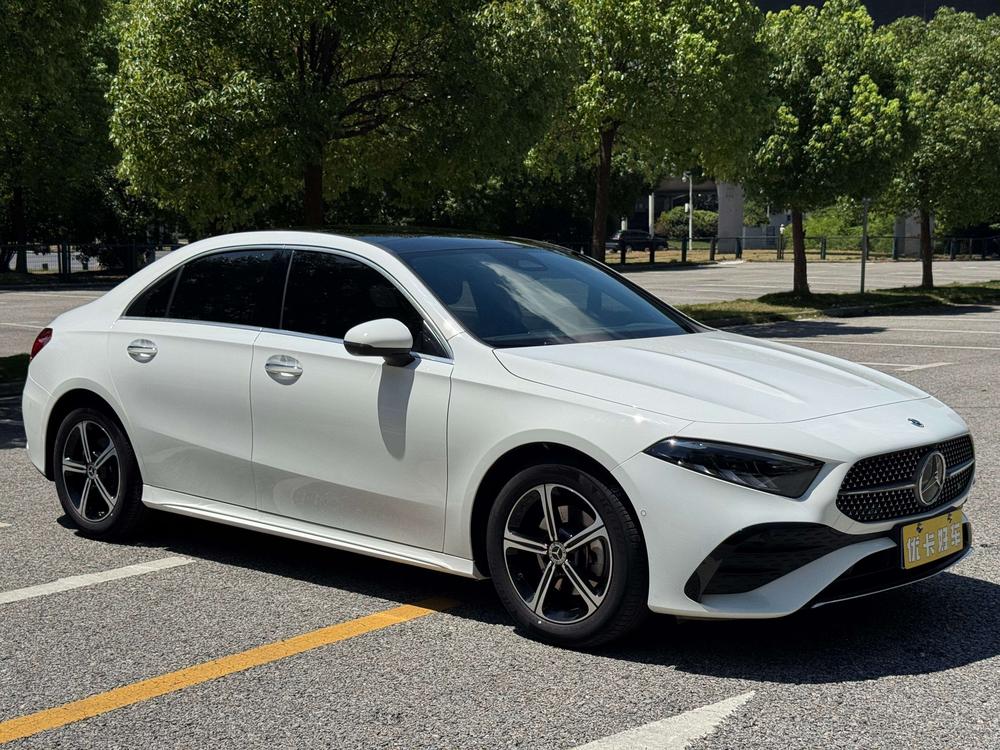 Mercedes-Benz Mercedes-Benz A-Class