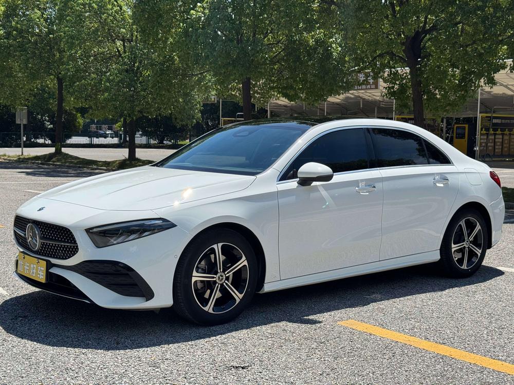 Mercedes-Benz Mercedes-Benz A-Class
