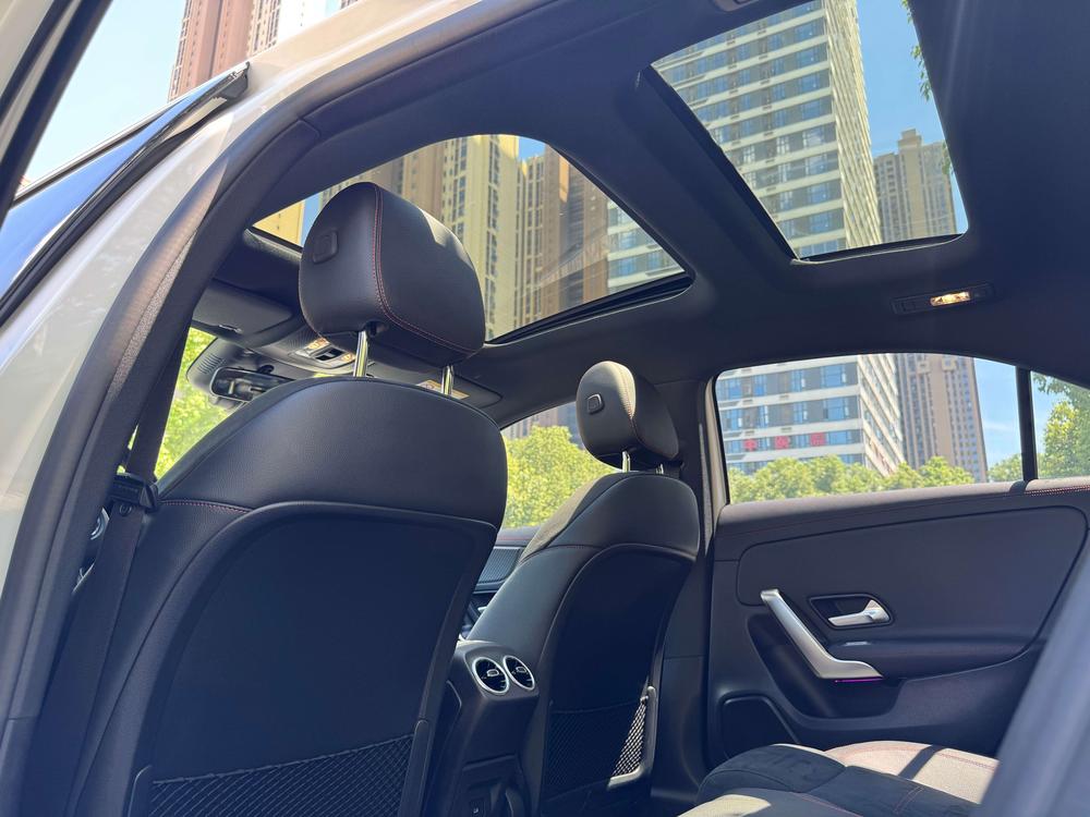 Mercedes-Benz Mercedes-Benz A-Class