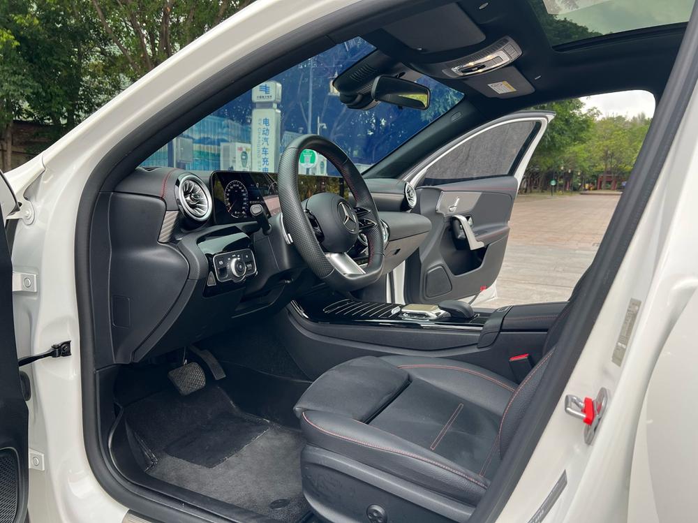 Mercedes-Benz Mercedes-Benz A-Class