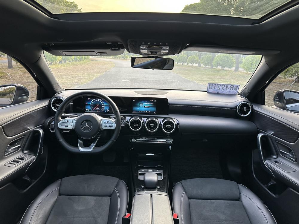 Mercedes-Benz Mercedes-Benz A-Class