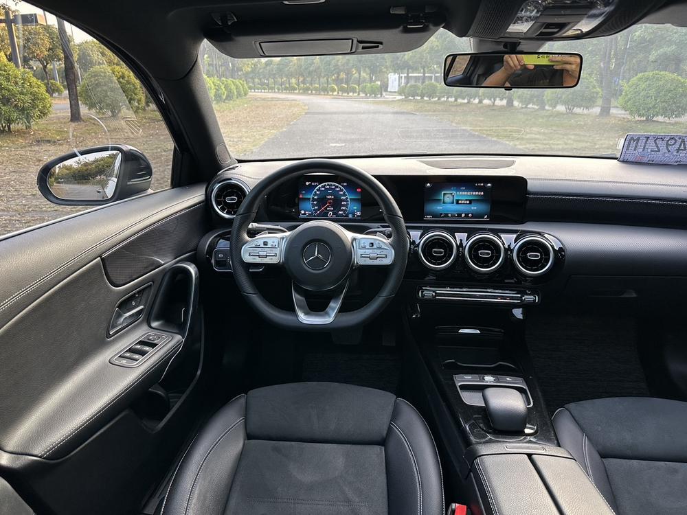 Mercedes-Benz Mercedes-Benz A-Class