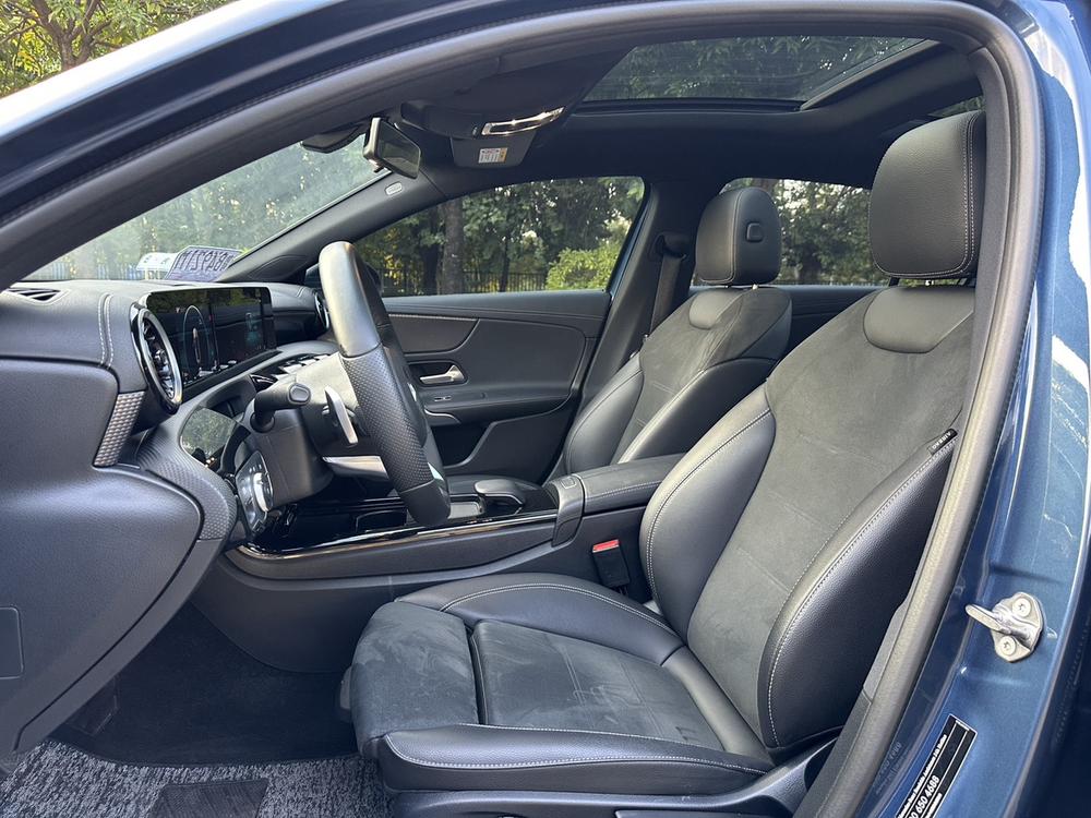 Mercedes-Benz Mercedes-Benz A-Class