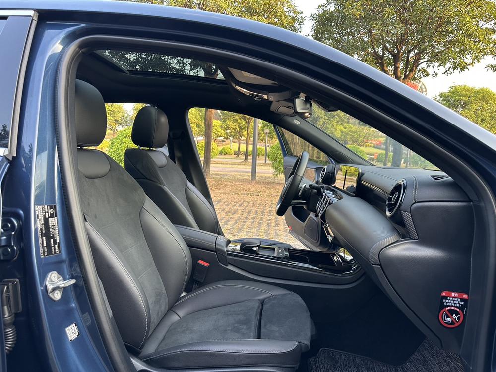 Mercedes-Benz Mercedes-Benz A-Class