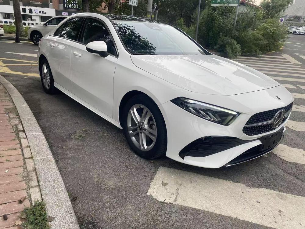 Mercedes-Benz Mercedes-Benz A-Class