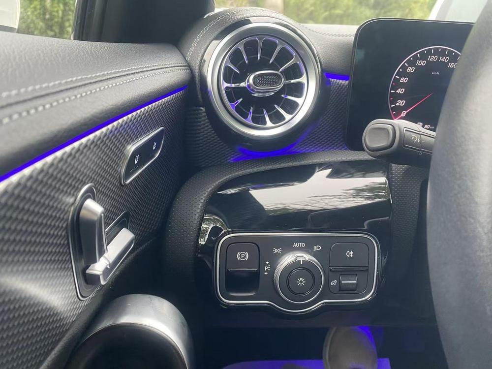 Mercedes-Benz Mercedes-Benz A-Class