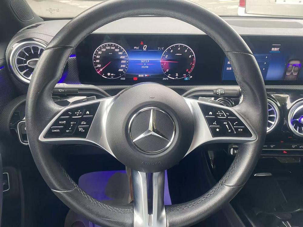 Mercedes-Benz Mercedes-Benz A-Class