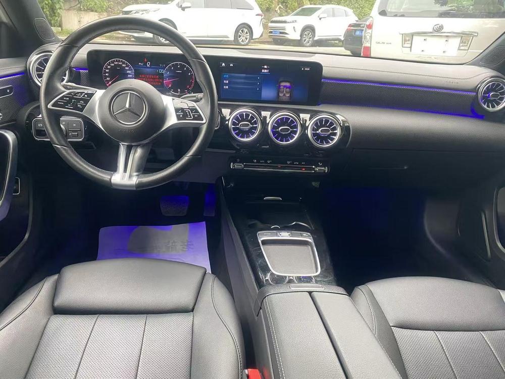 Mercedes-Benz Mercedes-Benz A-Class
