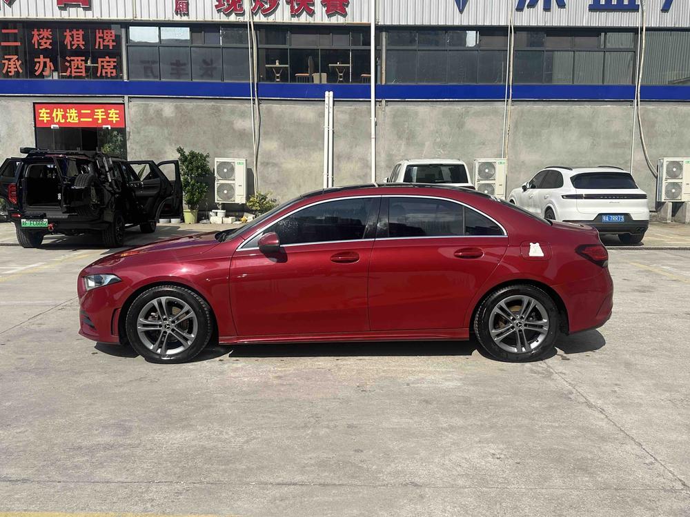 Mercedes-Benz Mercedes-Benz A-Class