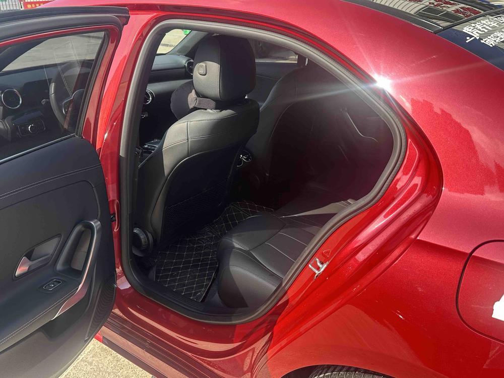 Mercedes-Benz Mercedes-Benz A-Class