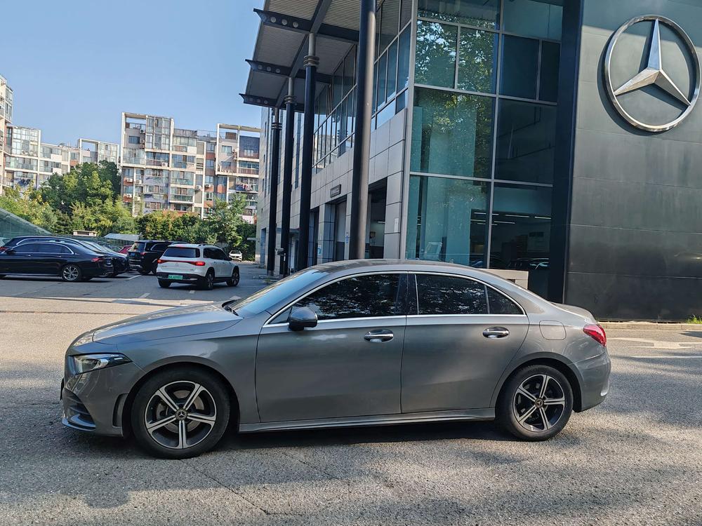 Mercedes-Benz Mercedes-Benz A-Class