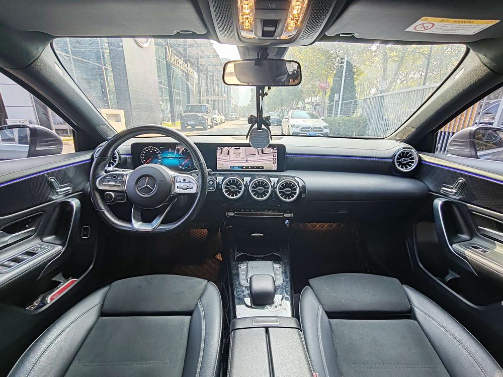 Mercedes-Benz Mercedes-Benz A-Class