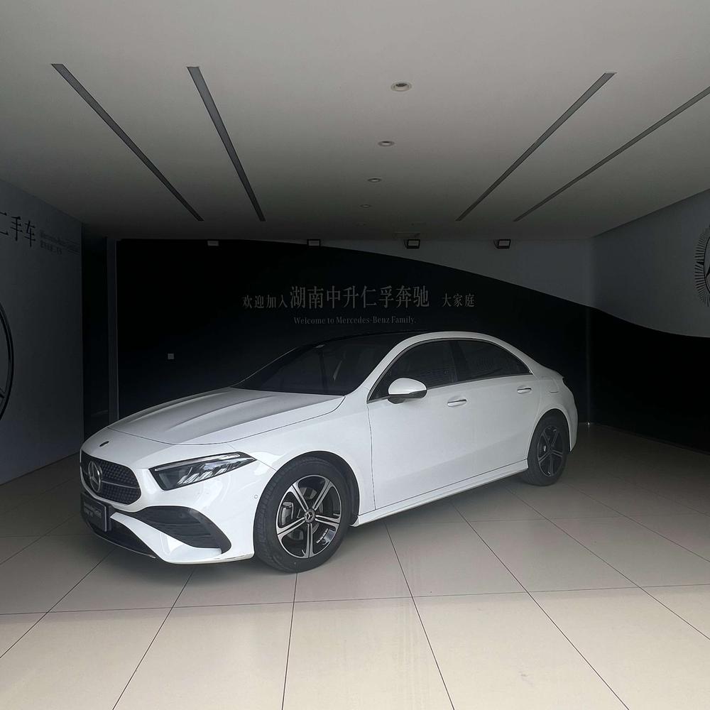 Mercedes-Benz Mercedes-Benz A-Class