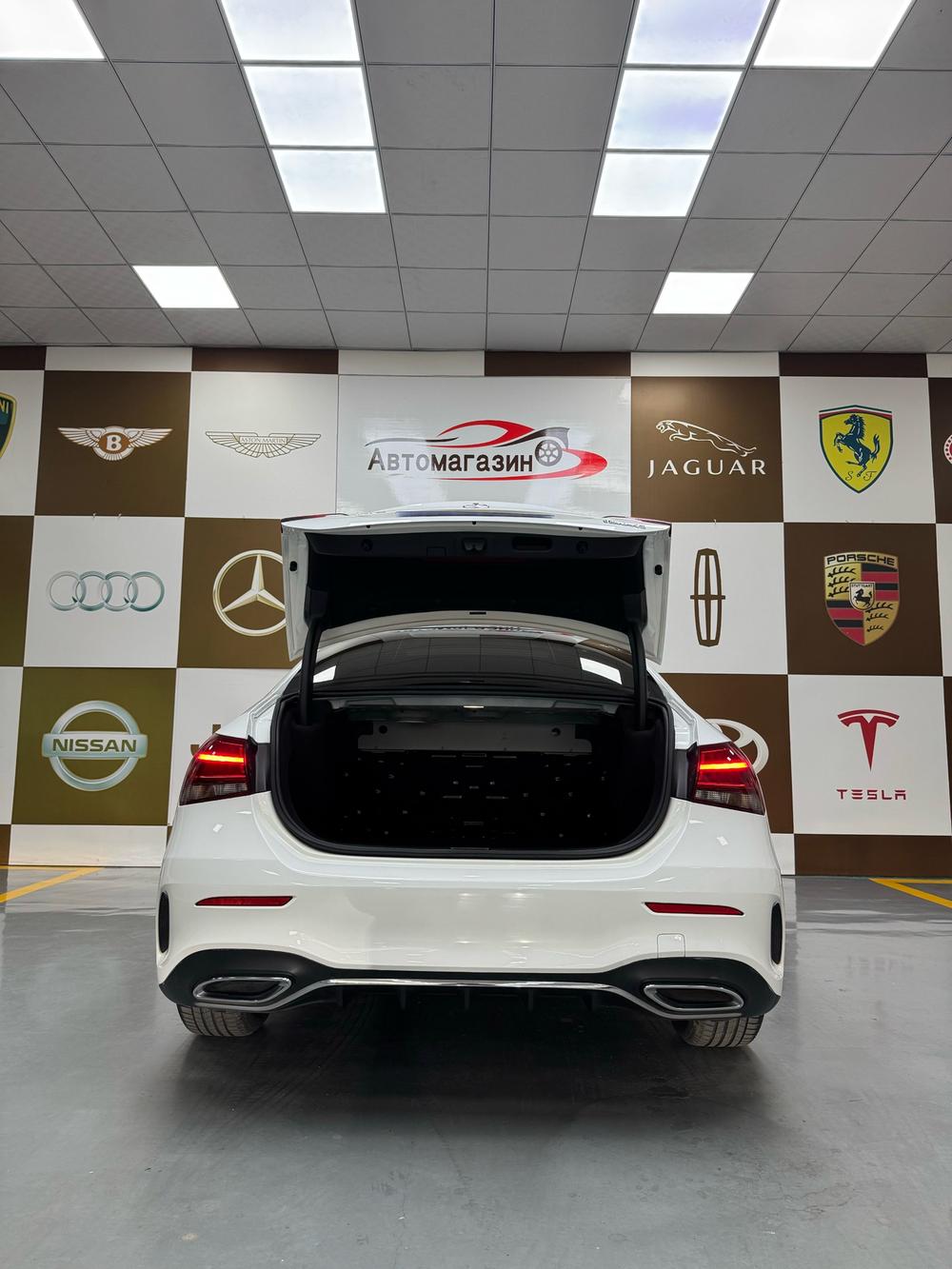 Mercedes-Benz Mercedes-Benz A-Class