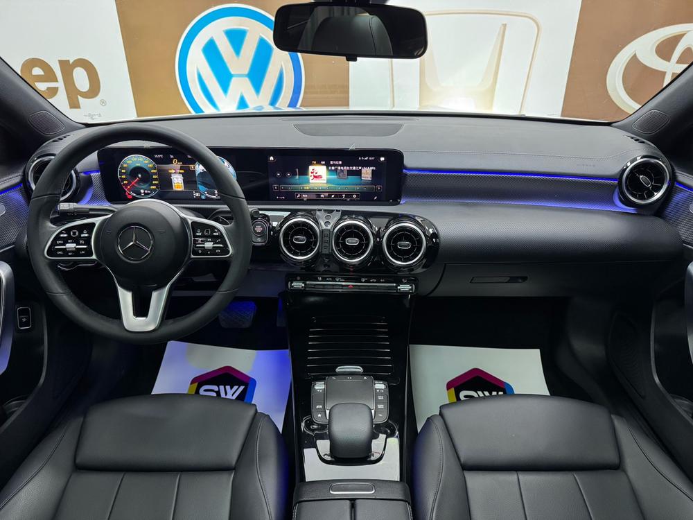 Mercedes-Benz Mercedes-Benz A-Class