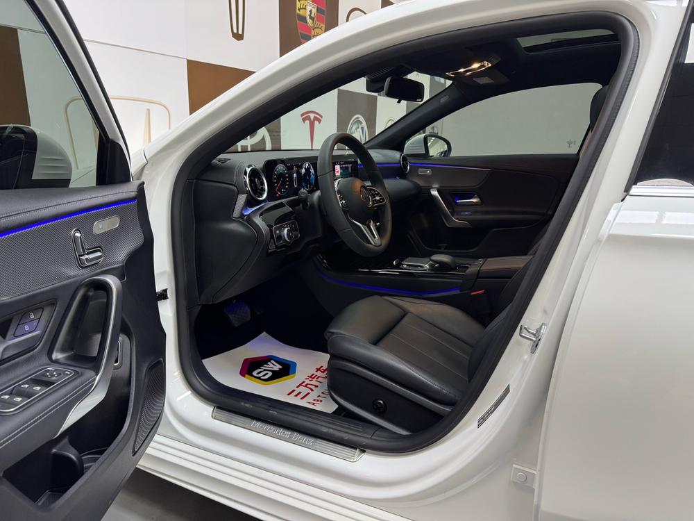 Mercedes-Benz Mercedes-Benz A-Class