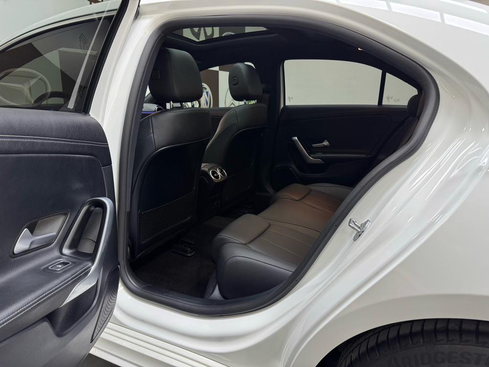 Mercedes-Benz Mercedes-Benz A-Class
