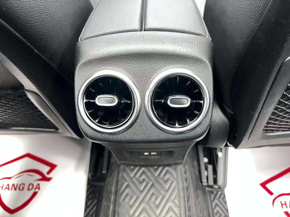 Mercedes-Benz Mercedes-Benz A-Class