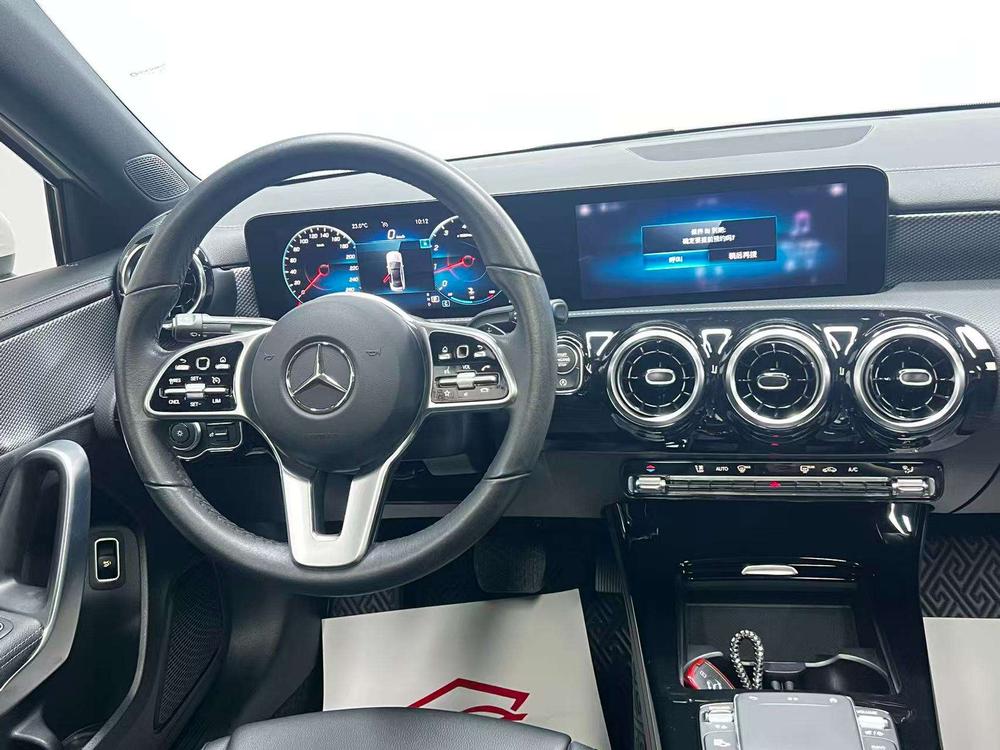 Mercedes-Benz Mercedes-Benz A-Class