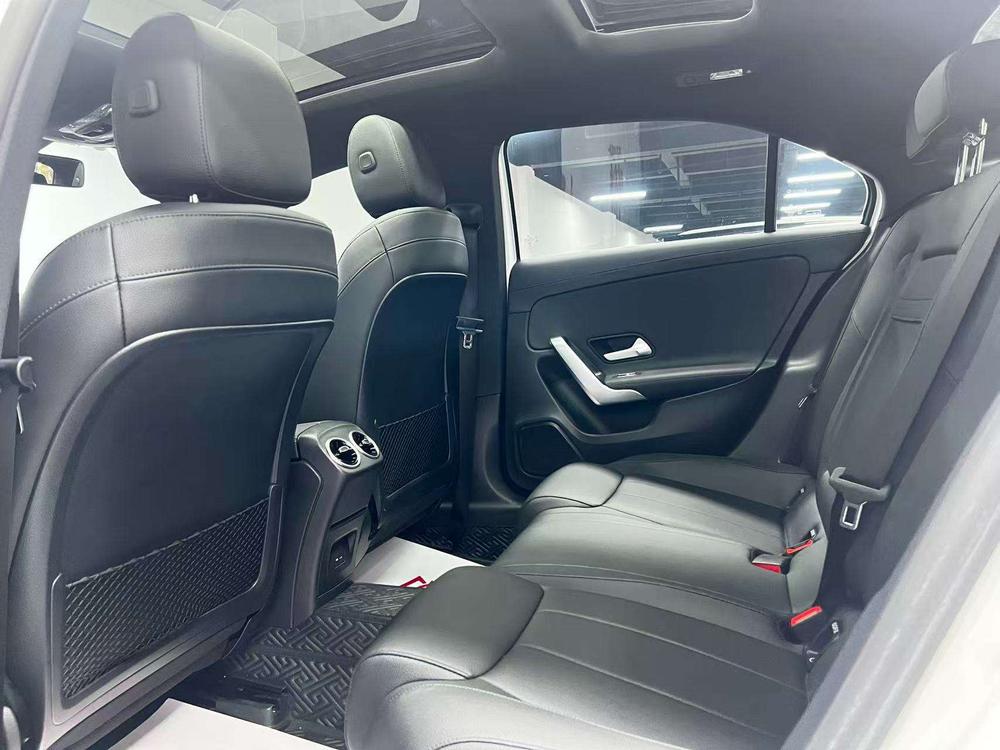 Mercedes-Benz Mercedes-Benz A-Class