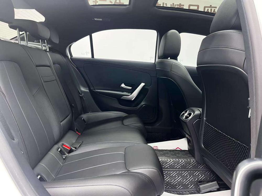 Mercedes-Benz Mercedes-Benz A-Class