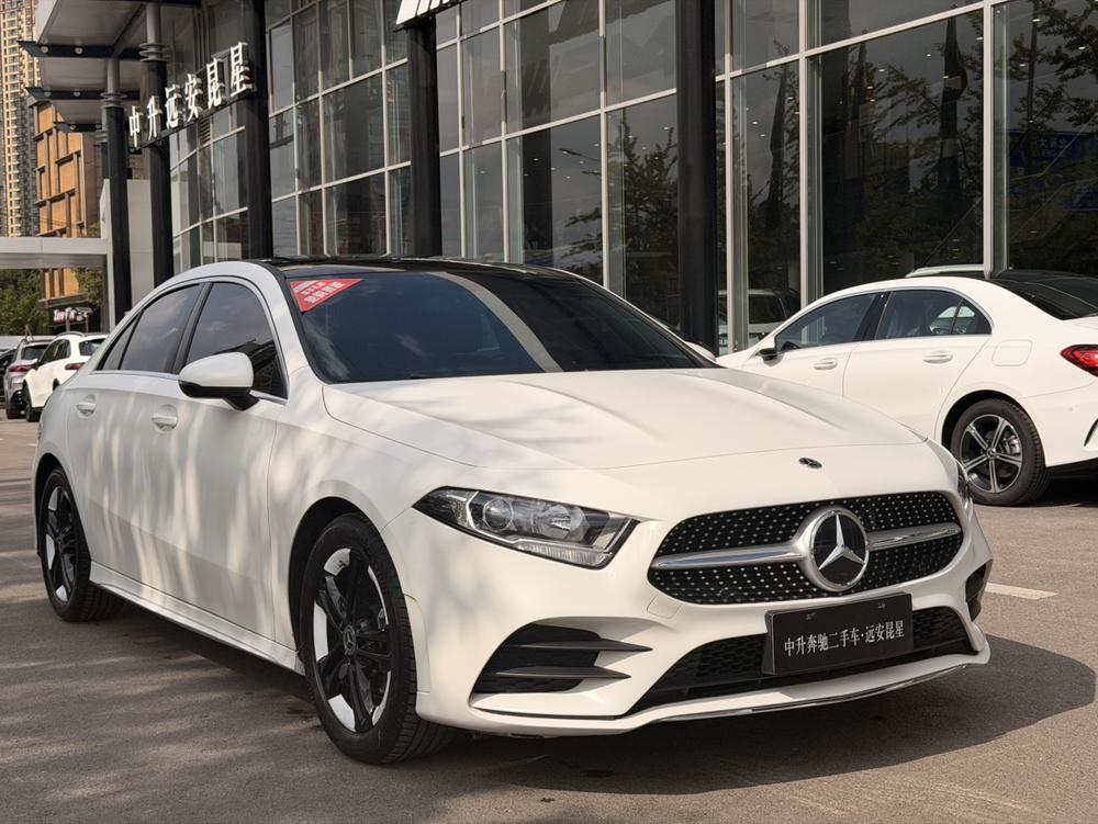 Mercedes-Benz Mercedes-Benz A-Class