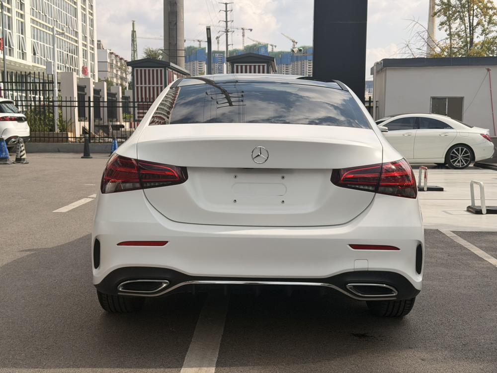 Mercedes-Benz Mercedes-Benz A-Class