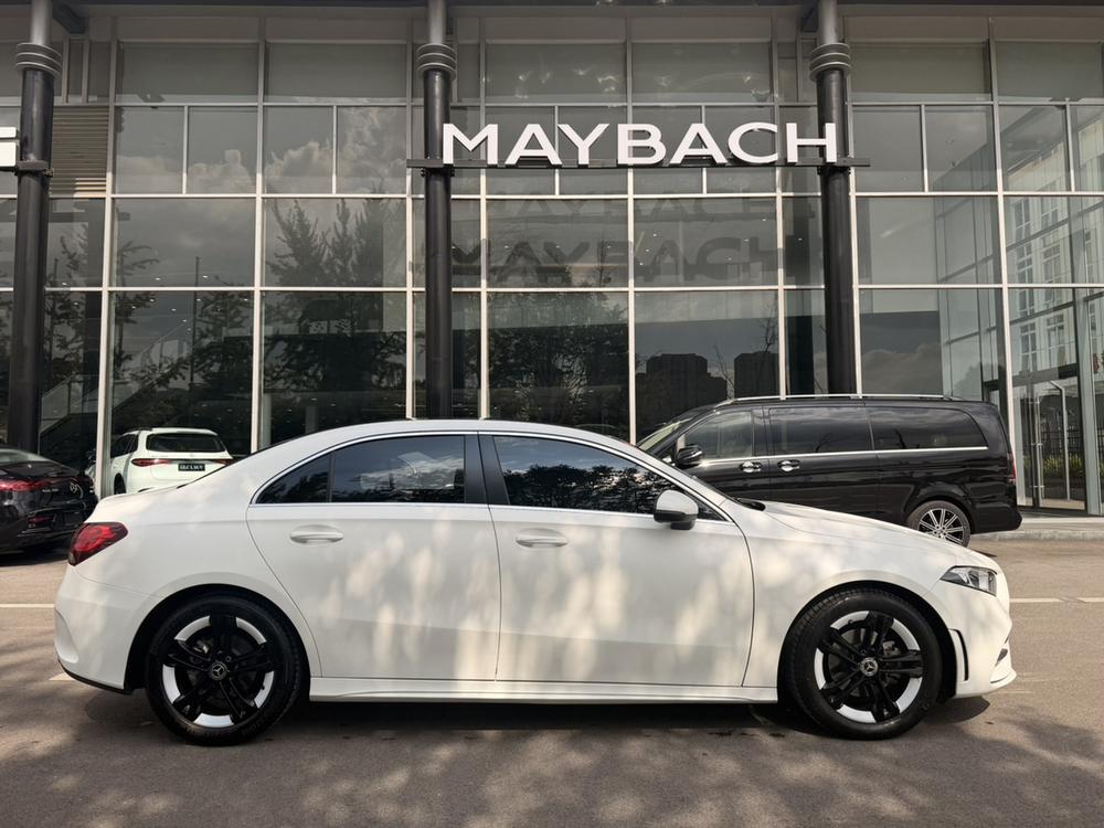 Mercedes-Benz Mercedes-Benz A-Class