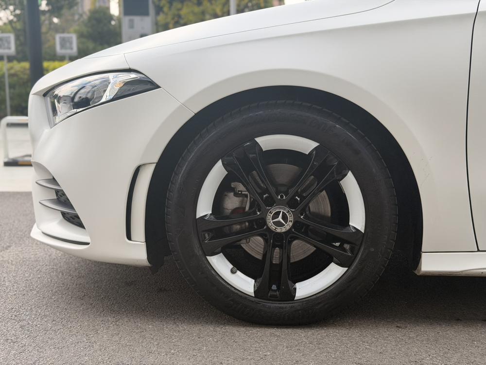 Mercedes-Benz Mercedes-Benz A-Class