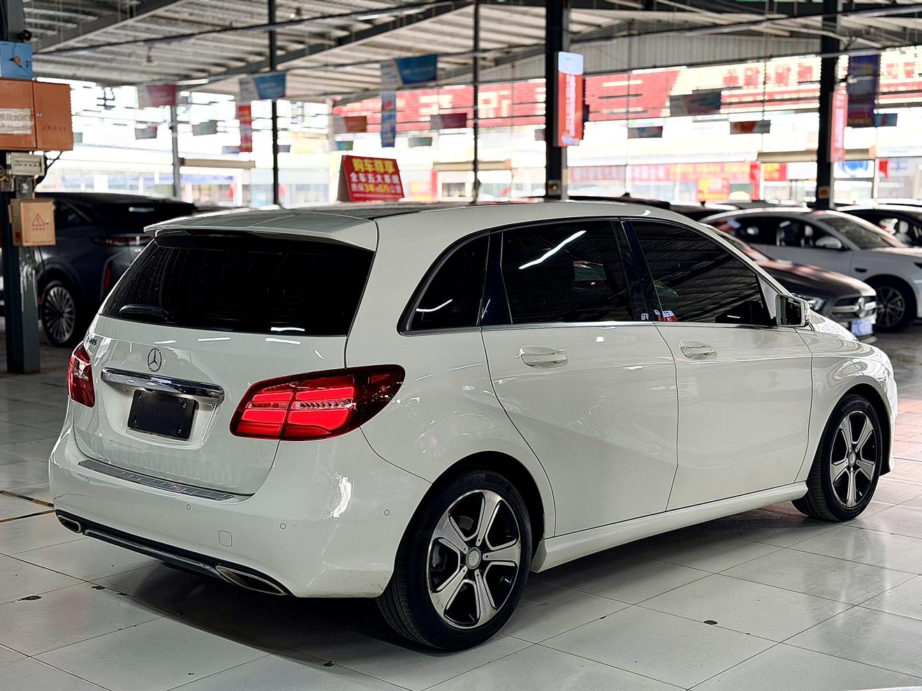 Mercedes-Benz Mercedes-Benz B-Class
