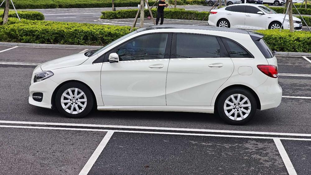 Mercedes-Benz Mercedes-Benz B-Class