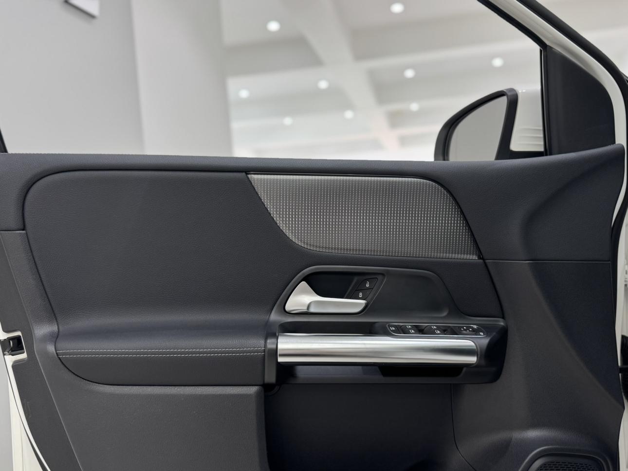 Mercedes-Benz Mercedes-Benz B-Class