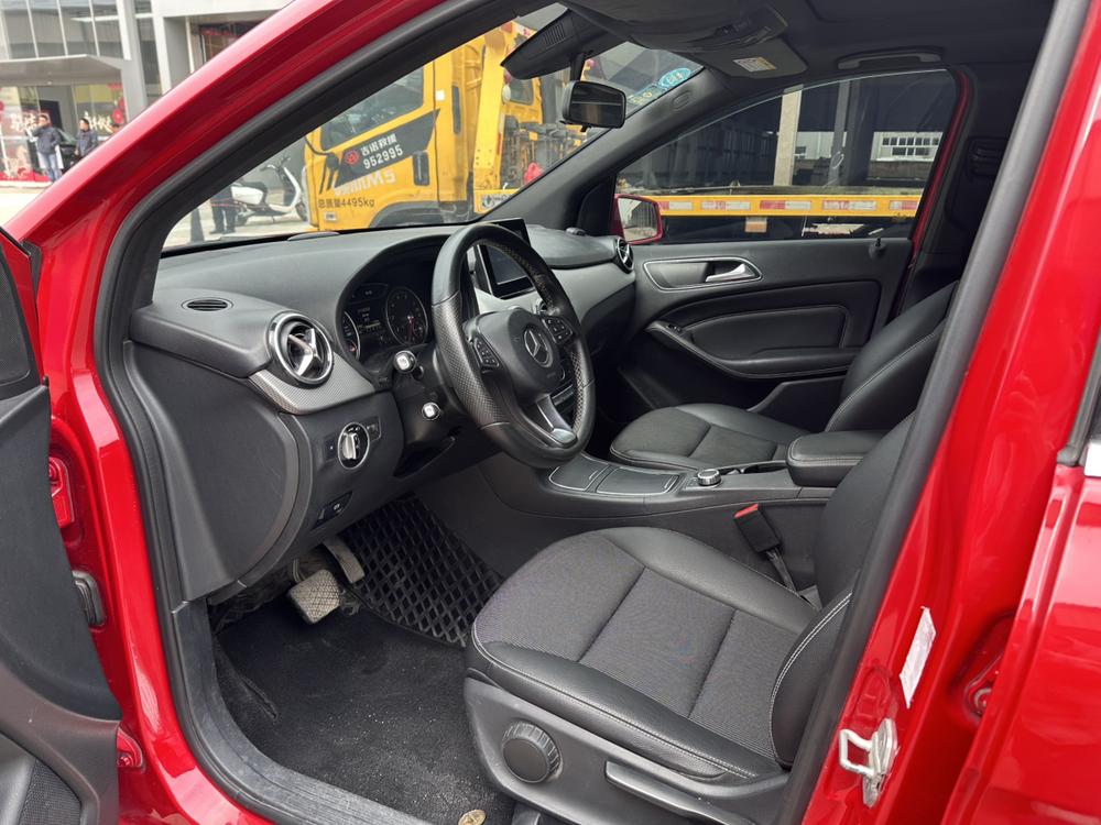 Mercedes-Benz Mercedes-Benz B-Class