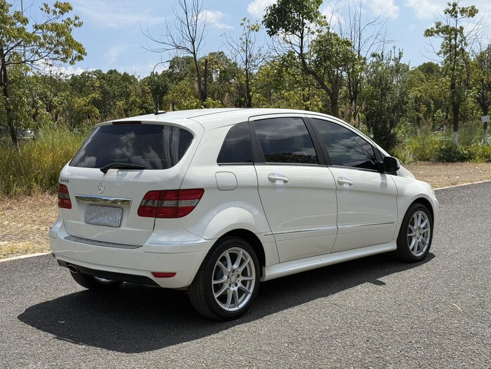 Mercedes-Benz Mercedes-Benz B-Class