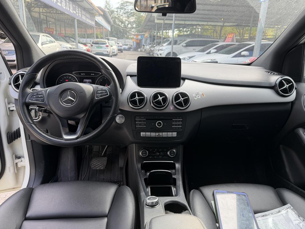 Mercedes-Benz Mercedes-Benz B-Class