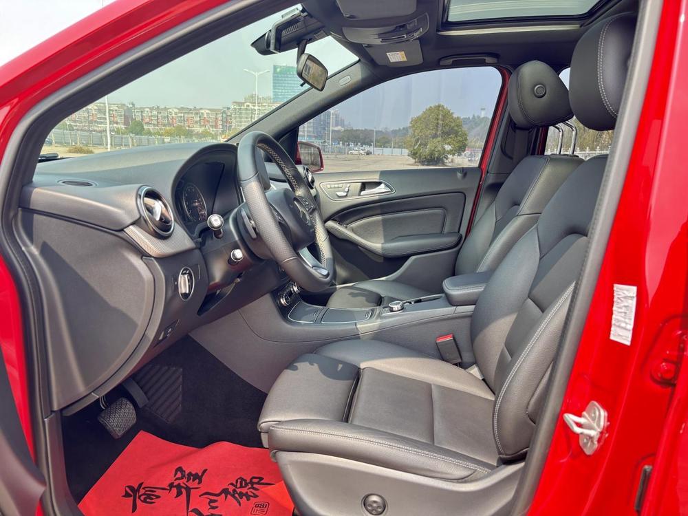 Mercedes-Benz Mercedes-Benz B-Class