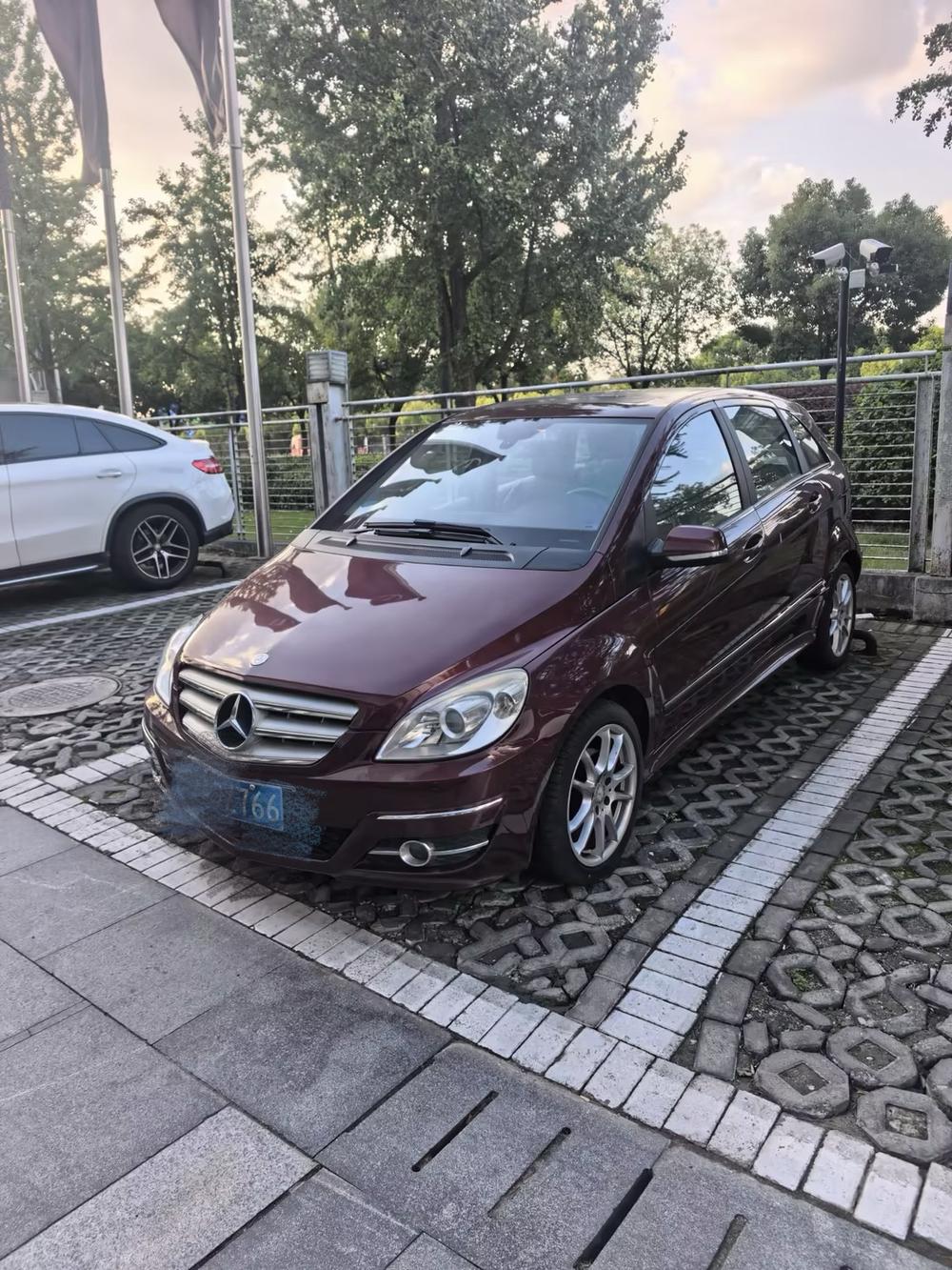 Mercedes-Benz Mercedes-Benz B-Class