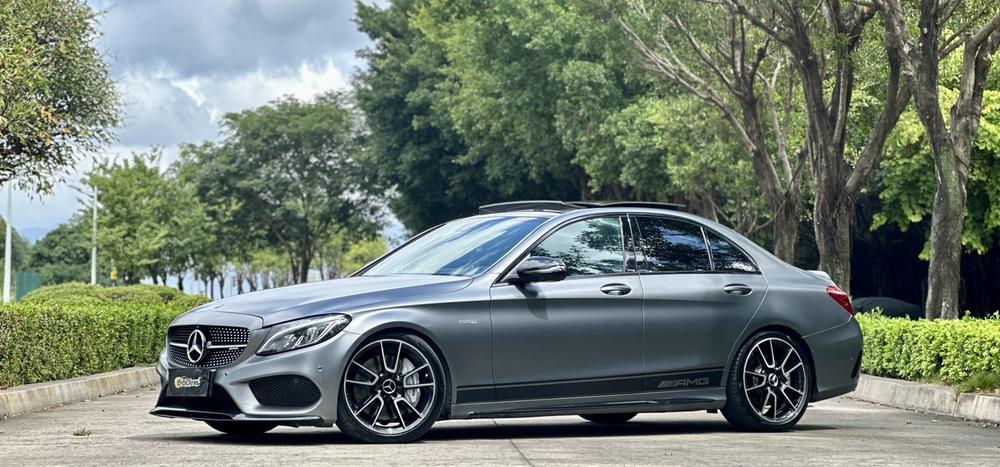 Mercedes-Benz Mercedes-Benz C-Class AMG