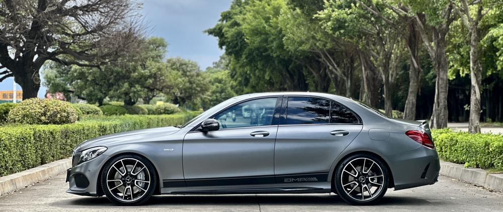 Mercedes-Benz Mercedes-Benz C-Class AMG