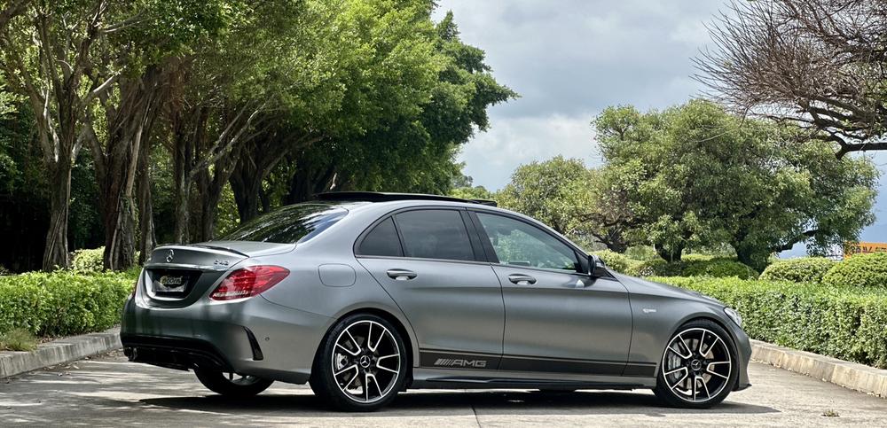 Mercedes-Benz Mercedes-Benz C-Class AMG