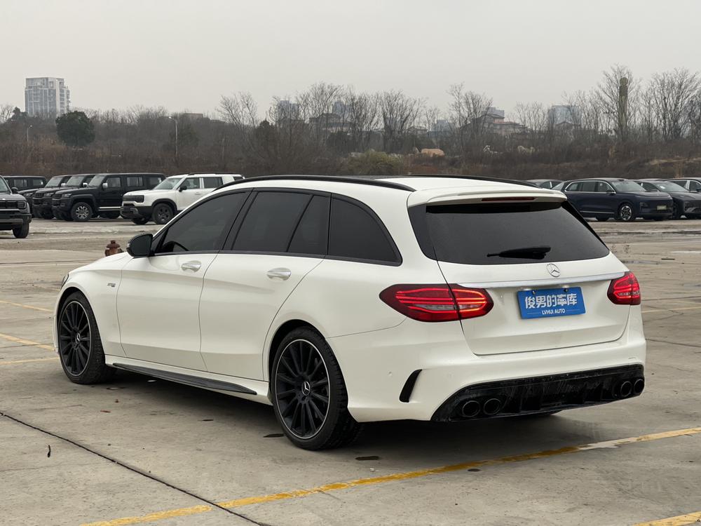 Mercedes-Benz Mercedes-Benz C-Class AMG
