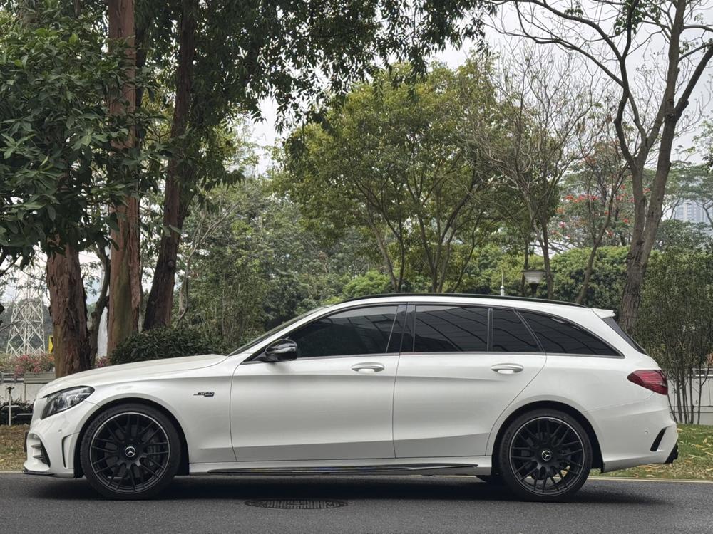 Mercedes-Benz Mercedes-Benz C-Class AMG
