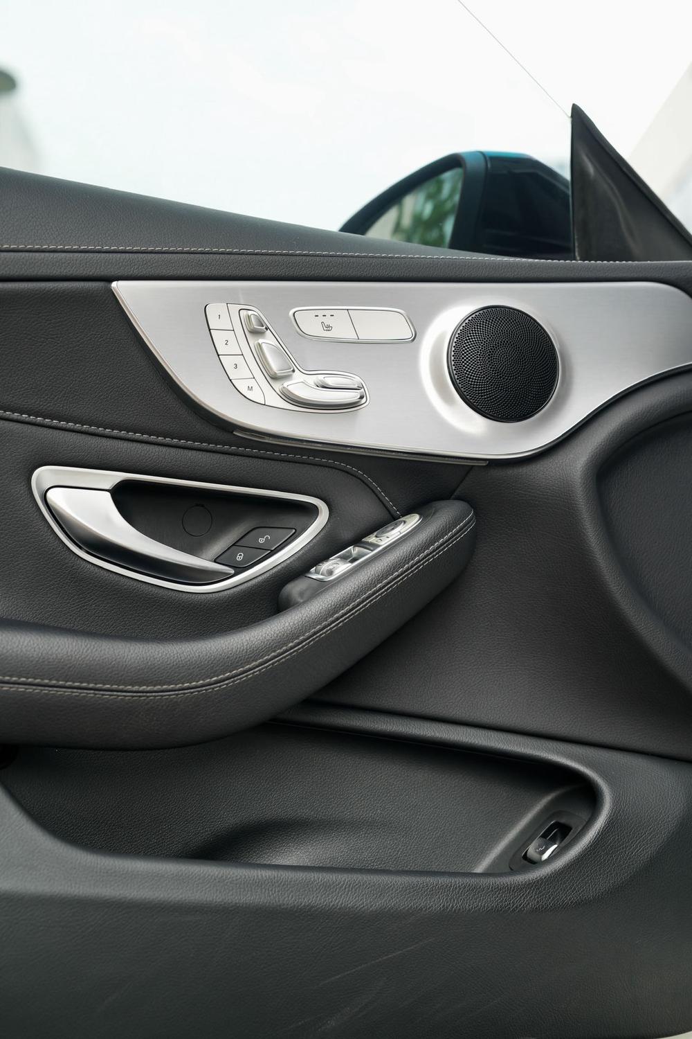 Mercedes-Benz Mercedes-Benz C-Class AMG