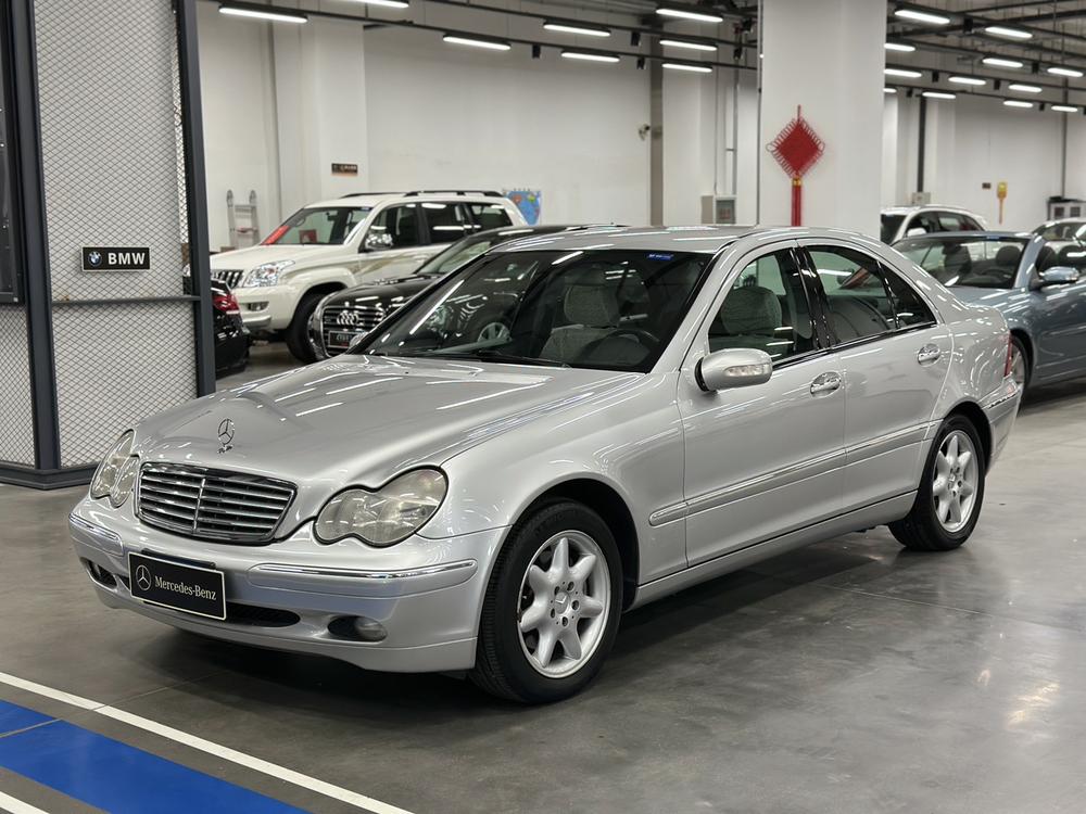 Mercedes-Benz Mercedes-Benz C-Class (Import)