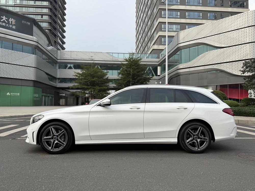 Mercedes-Benz Mercedes-Benz C-Class (Import)