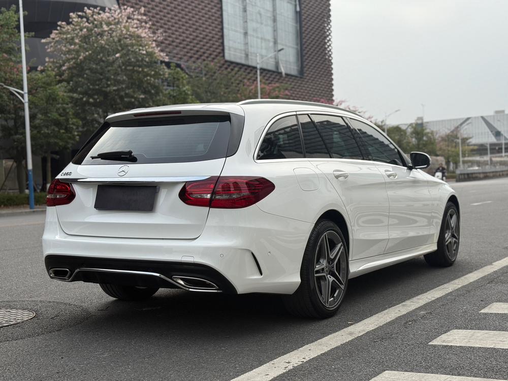Mercedes-Benz Mercedes-Benz C-Class (Import)