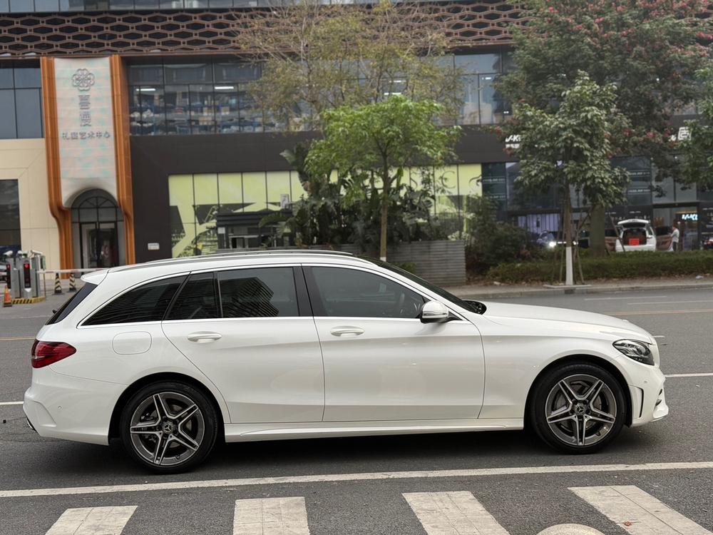 Mercedes-Benz Mercedes-Benz C-Class (Import)