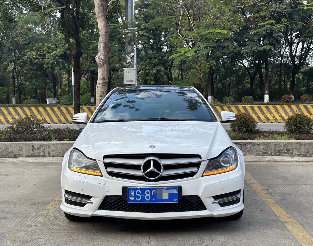 Mercedes-Benz Mercedes-Benz C-Class (Import)