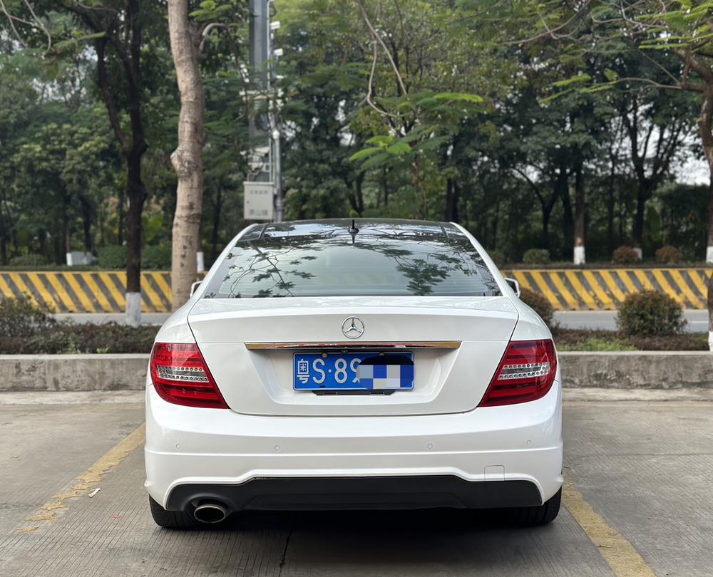 Mercedes-Benz Mercedes-Benz C-Class (Import)